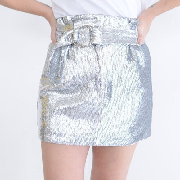 Lovers + Friends Silver Shimmery Sequin Mini Skirt with Belt S  NWT - Picture 1 of 10